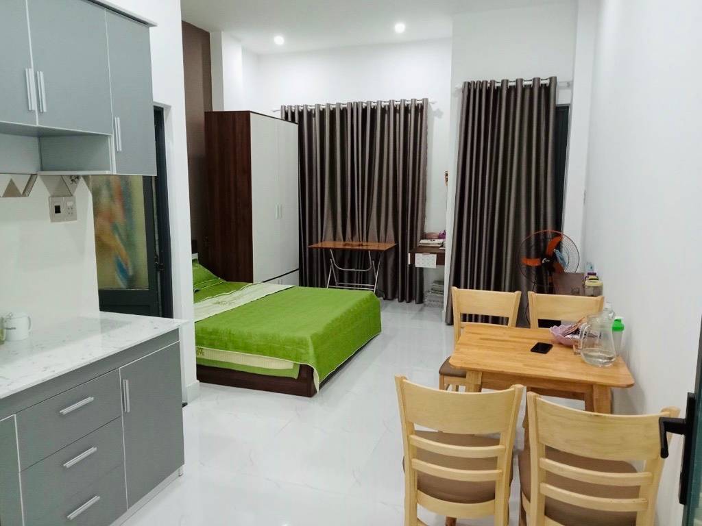 Bán căn hộ dịch vụ mới tinh, gần biển Tân Trà, Đà Nẵng, chỉ 6.5 tỷ